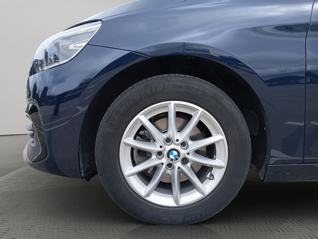 BMW Serie 2 216d Active Tourer color Azul. Año 2019. 85KW(116CV). Diésel. En concesionario GANDIA Automoviles Fersan, S.A. de Valencia