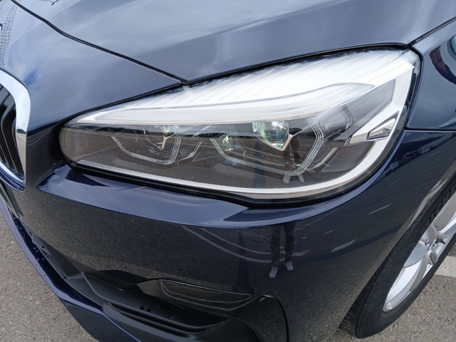 BMW Serie 2 216d Active Tourer color Azul. Año 2019. 85KW(116CV). Diésel. En concesionario GANDIA Automoviles Fersan, S.A. de Valencia