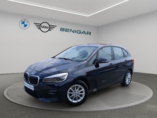 Fotos de BMW Serie 2 216d Active Tourer color Azul. Año 2019. 85KW(116CV). Diésel. En concesionario GANDIA Automoviles Fersan, S.A. de Valencia