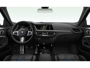 Fotos de BMW Serie 1 118i color Rojo. Año 2023. 103KW(140CV). Gasolina. En concesionario Móvil Begar Alicante de Alicante