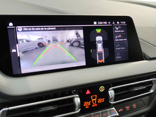 BMW Serie 1 118i color Blanco. Año 2021. 103KW(140CV). Gasolina. En concesionario Autogal de Ourense
