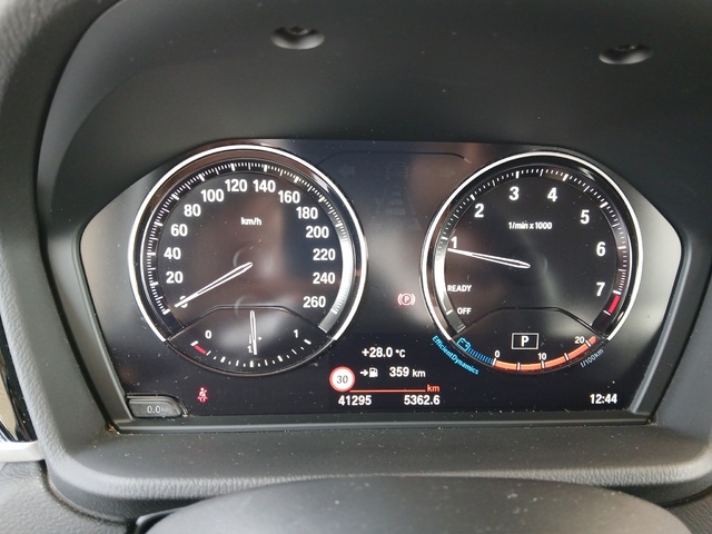 BMW X1 xDrive20i color Gris. Año 2020. 141KW(192CV). Gasolina. En concesionario FINESTRAT Automoviles Fersan, S.A. de Alicante
