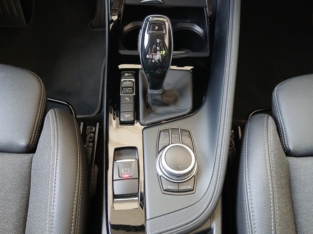 BMW X1 xDrive20i color Gris. Año 2020. 141KW(192CV). Gasolina. En concesionario FINESTRAT Automoviles Fersan, S.A. de Alicante
