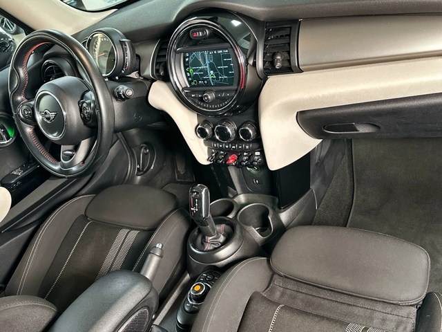 fotoG 7 del MINI MINI 3 Puertas Cooper S 141 kW (192 CV) 192cv Gasolina del 2019 en Asturias