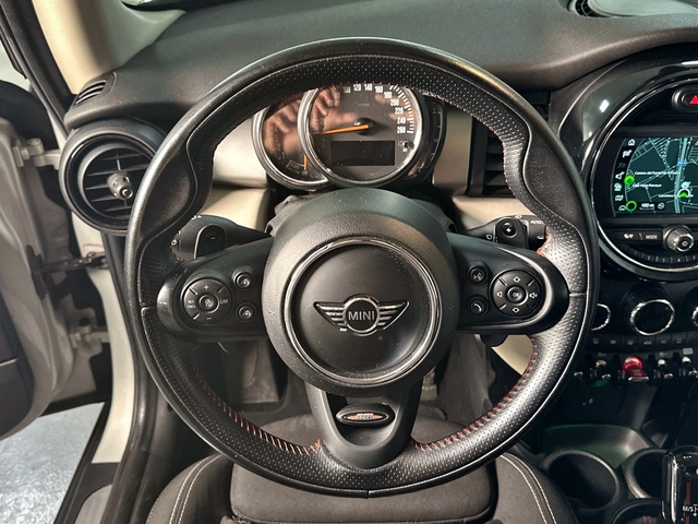 fotoG 14 del MINI MINI 3 Puertas Cooper S 141 kW (192 CV) 192cv Gasolina del 2019 en Asturias