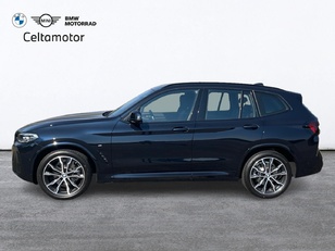 Fotos de BMW X3 xDrive20d color Negro. Año 2024. 140KW(190CV). Diésel. En concesionario Celtamotor Caldas Reis de Pontevedra