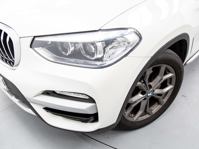 BMW X3 xDrive20d color Blanco. Año 2019. 140KW(190CV). Diésel. En concesionario Móvil Begar Alicante de Alicante