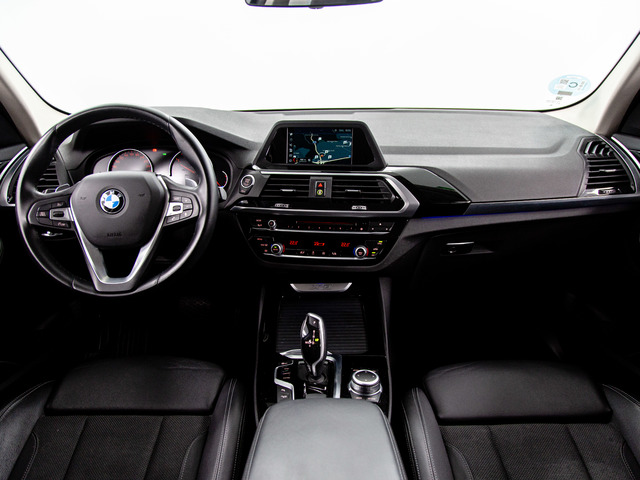 BMW X3 xDrive20d color Blanco. Año 2019. 140KW(190CV). Diésel. En concesionario Móvil Begar Alicante de Alicante