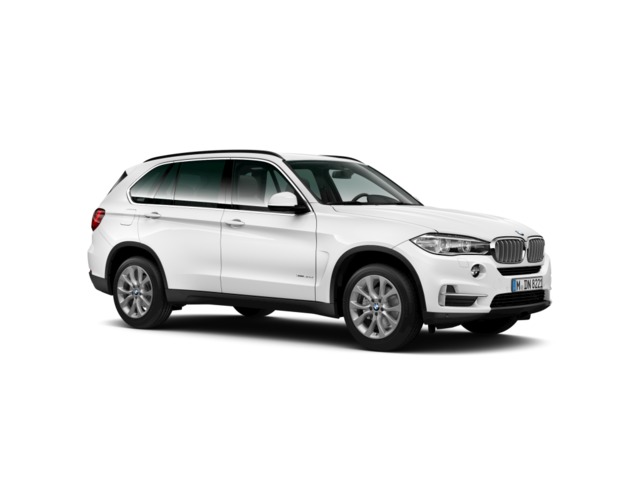 BMW X5 xDrive40d color Blanco. Año 2019. 230KW(313CV). Diésel. En concesionario ALBAMOCION CIUDAD REAL  de Ciudad Real