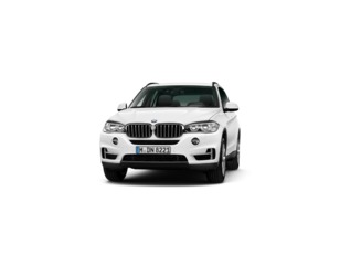 Fotos de BMW X5 xDrive40d color Blanco. Año 2019. 230KW(313CV). Diésel. En concesionario ALBAMOCION CIUDAD REAL  de Ciudad Real