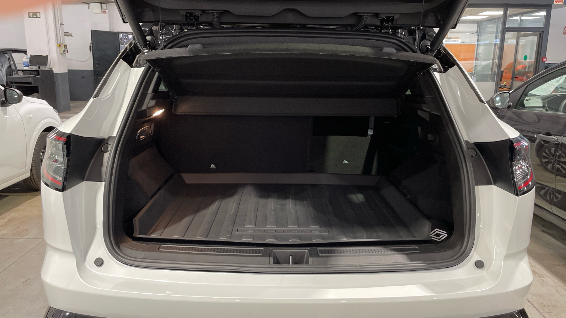 Renault Austral E-Tech Hybrid 200 - 10