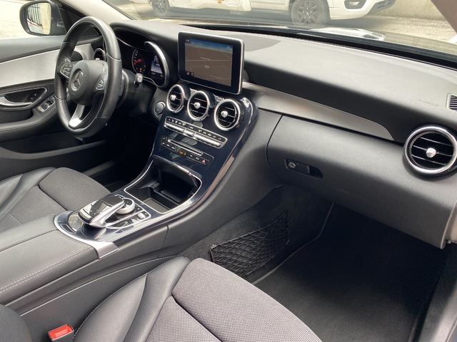 Mercedes-Benz Clase C C 220 BlueTEC AMG Line 125 kW (170 CV)