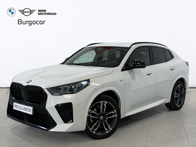 BMW X2 xDrive20d color Blanco. Año 2024. 120KW(163CV). Diésel. En concesionario Burgocar (Bmw y Mini) de Burgos