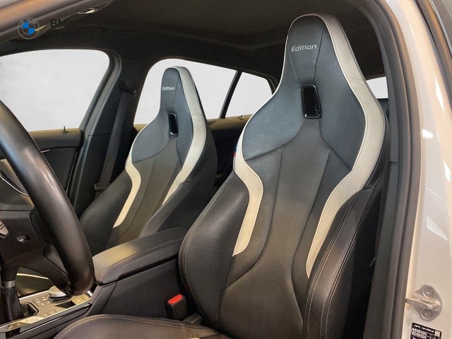 BMW Serie 1 118i color Blanco. Año 2023. 103KW(140CV). Gasolina. En concesionario Marmotor de Las Palmas