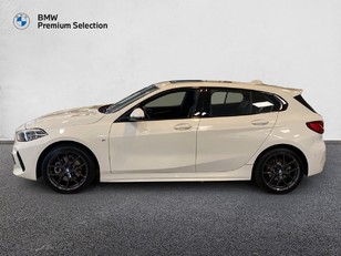 Fotos de BMW Serie 1 118i color Blanco. Año 2023. 103KW(140CV). Gasolina. En concesionario Marmotor de Las Palmas