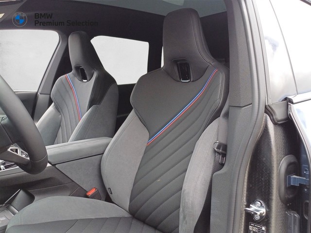 BMW iX xDrive45 color Azul. Año 2025. 300KW(408CV). Eléctrico. En concesionario Marmotor de Las Palmas