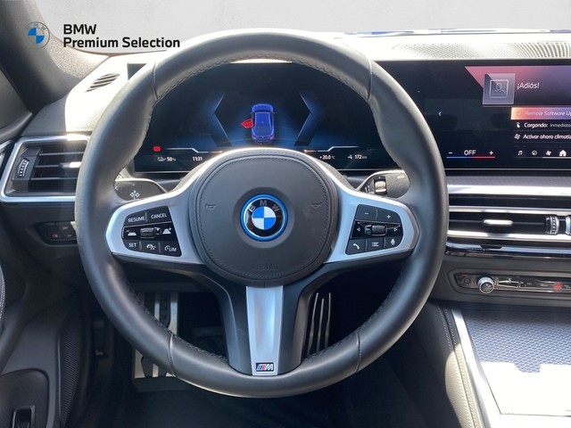 BMW i4 eDrive40 color Azul. Año 2024. 250KW(340CV). Eléctrico. En concesionario Marmotor de Las Palmas
