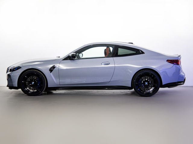 BMW M M4 Coupe color Gris. Año 2025. 390KW(530CV). Gasolina. En concesionario BMW Fuenteolid Valladolid de Valladolid