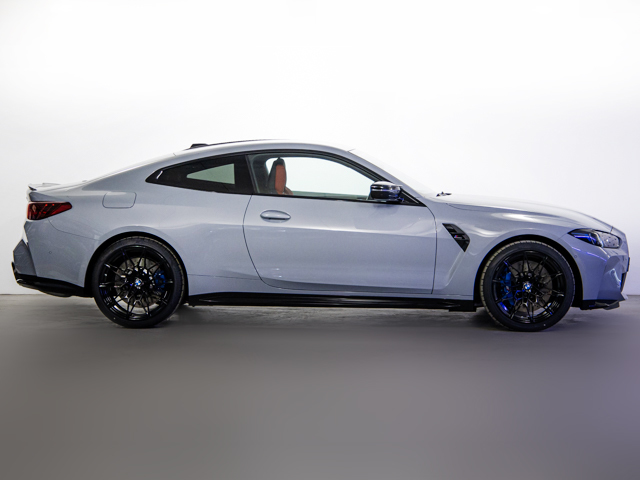 BMW M M4 Coupe color Gris. Año 2025. 390KW(530CV). Gasolina. En concesionario BMW Fuenteolid Valladolid de Valladolid