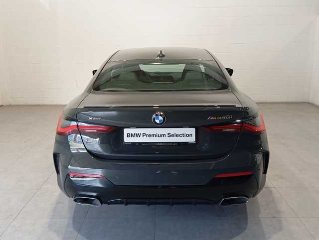 BMW Serie 4 M440i Coupé color Gris. Año 2021. 275KW(374CV). Gasolina. En concesionario Motor Munich Cadi - Manresa - VO de Barcelona