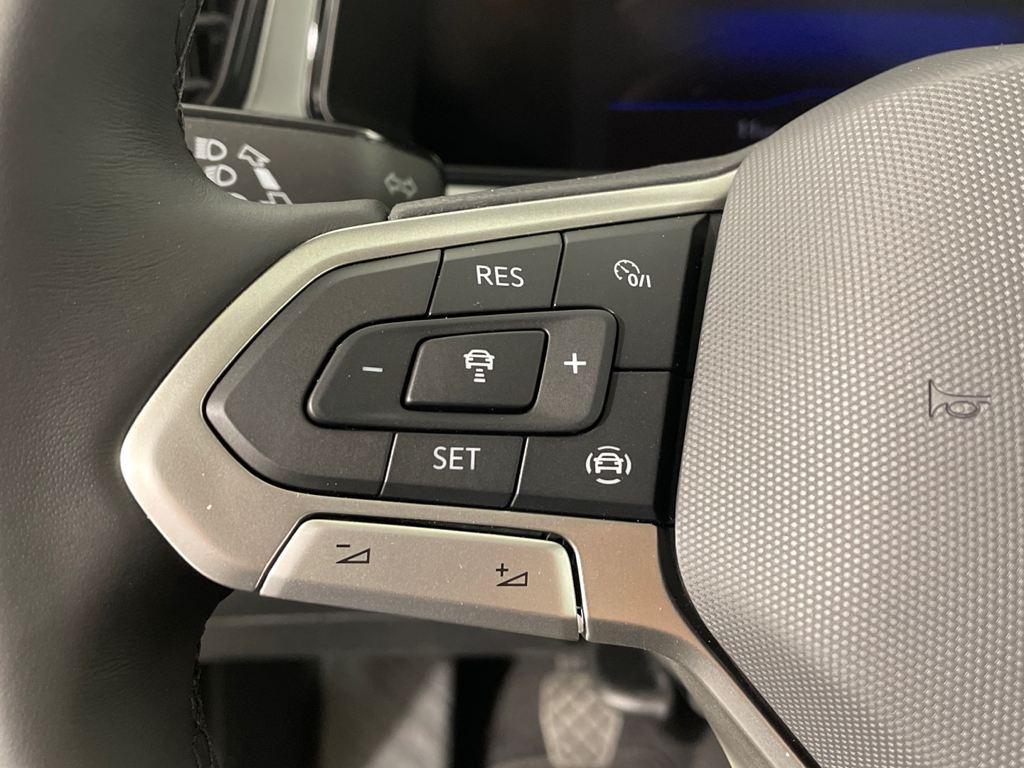 Volkswagen T-Roc 1.0 TSI - 9
