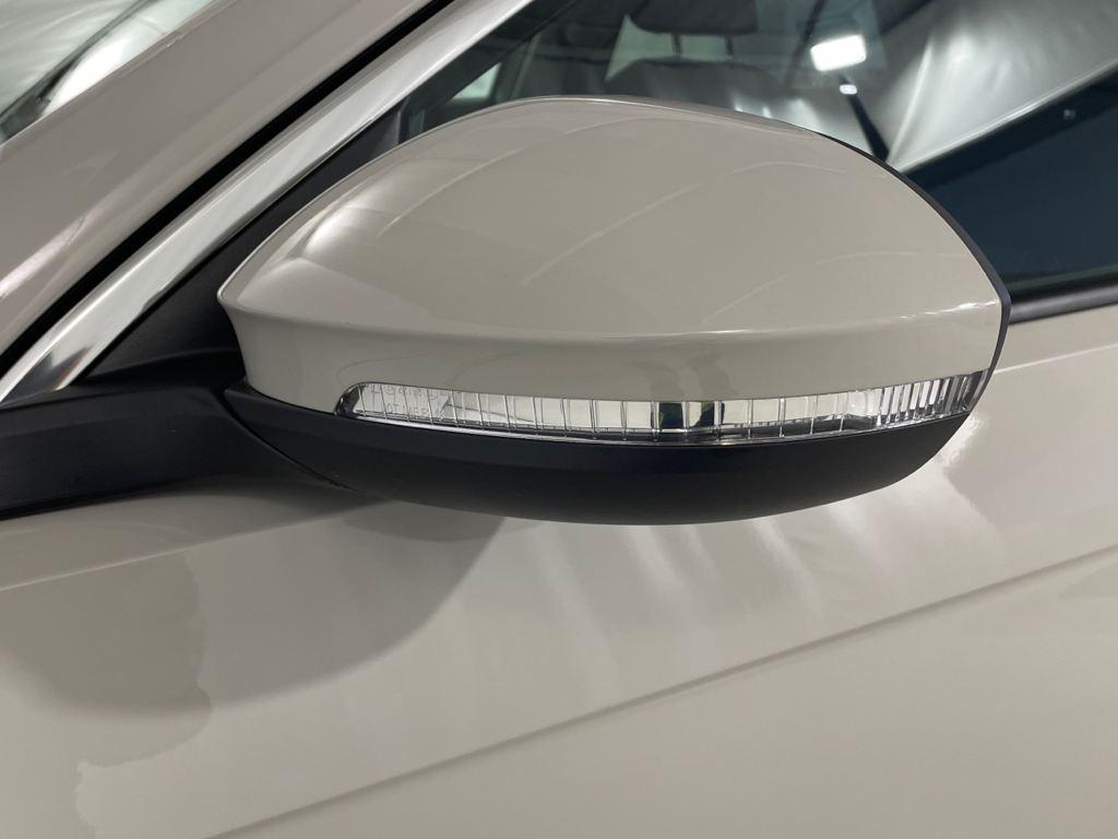 Volkswagen T-Roc 1.0 TSI - 13