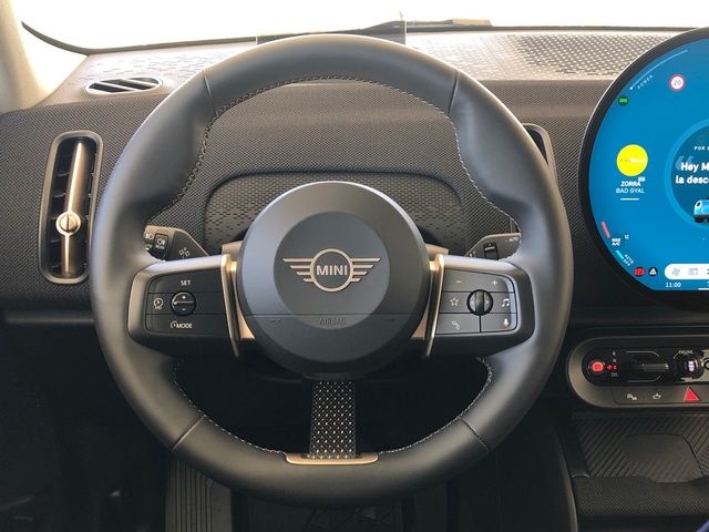 fotoG 13 del MINI MINI Countryman D 120 kW (163 CV) 163cv Diésel del 2024 en Madrid