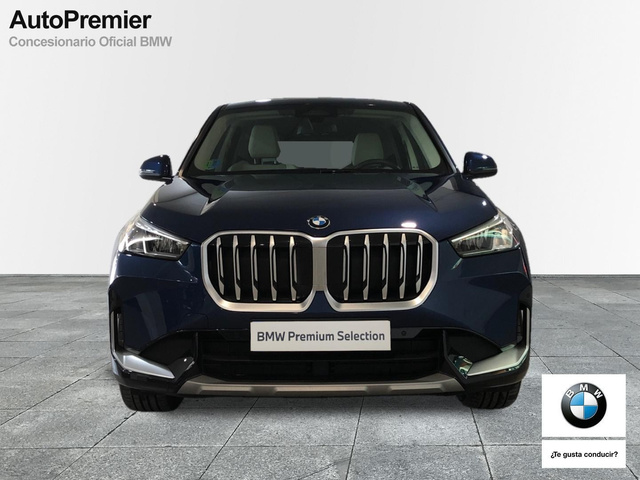 BMW X1 sDrive20i color Azul. Año 2024. 125KW(170CV). Gasolina. En concesionario Auto Premier, S.A. - MADRID de Madrid