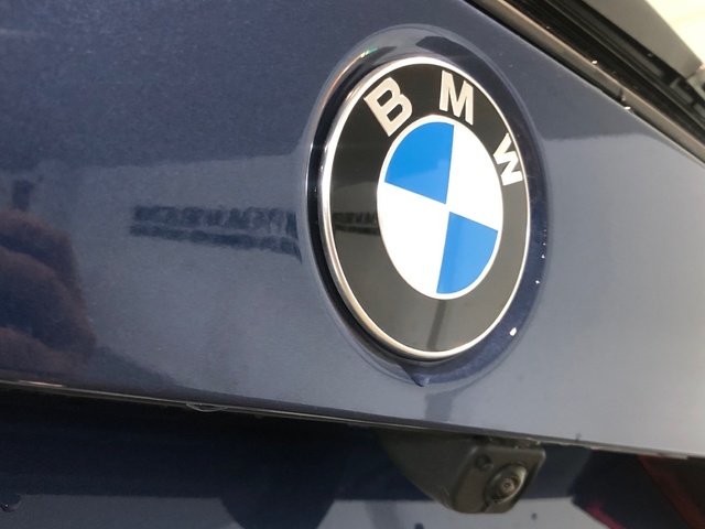 BMW X1 sDrive20i color Azul. Año 2024. 125KW(170CV). Gasolina. En concesionario Auto Premier, S.A. - MADRID de Madrid