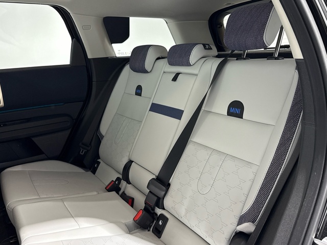 fotoG 8 del MINI MINI Countryman D 120 kW (163 CV) 163cv Diésel del 2024 en Madrid