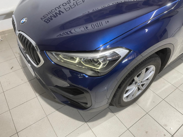 BMW X1 xDrive18d color Azul. Año 2021. 110KW(150CV). Diésel. En concesionario Hispamovil, Orihuela de Alicante
