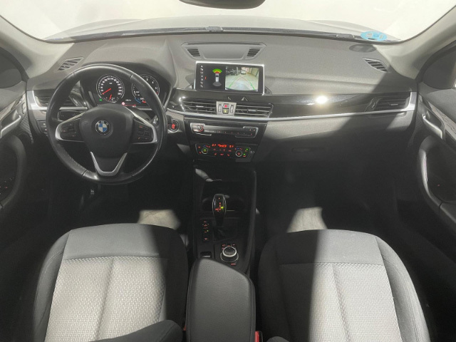 BMW X1 xDrive18d color Azul. Año 2021. 110KW(150CV). Diésel. En concesionario Hispamovil, Orihuela de Alicante