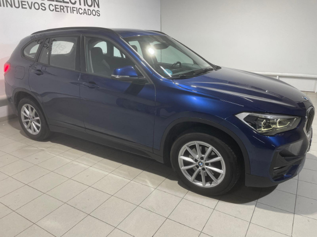 BMW X1 xDrive18d color Azul. Año 2021. 110KW(150CV). Diésel. En concesionario Hispamovil, Orihuela de Alicante