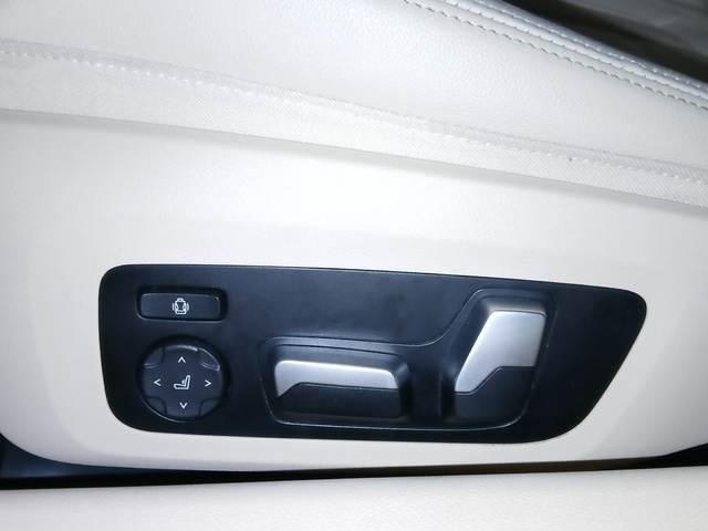 BMW Serie 4 420d Cabrio color Gris. Año 2021. 140KW(190CV). Diésel. En concesionario GANDIA Automoviles Fersan, S.A. de Valencia