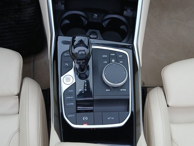 BMW Serie 4 420d Cabrio color Gris. Año 2021. 140KW(190CV). Diésel. En concesionario GANDIA Automoviles Fersan, S.A. de Valencia