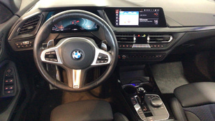 BMW Serie 2 218d Gran Coupe color Gris. Año 2022. 110KW(150CV). Diésel. En concesionario BYmyCAR Madrid - Algete de Madrid