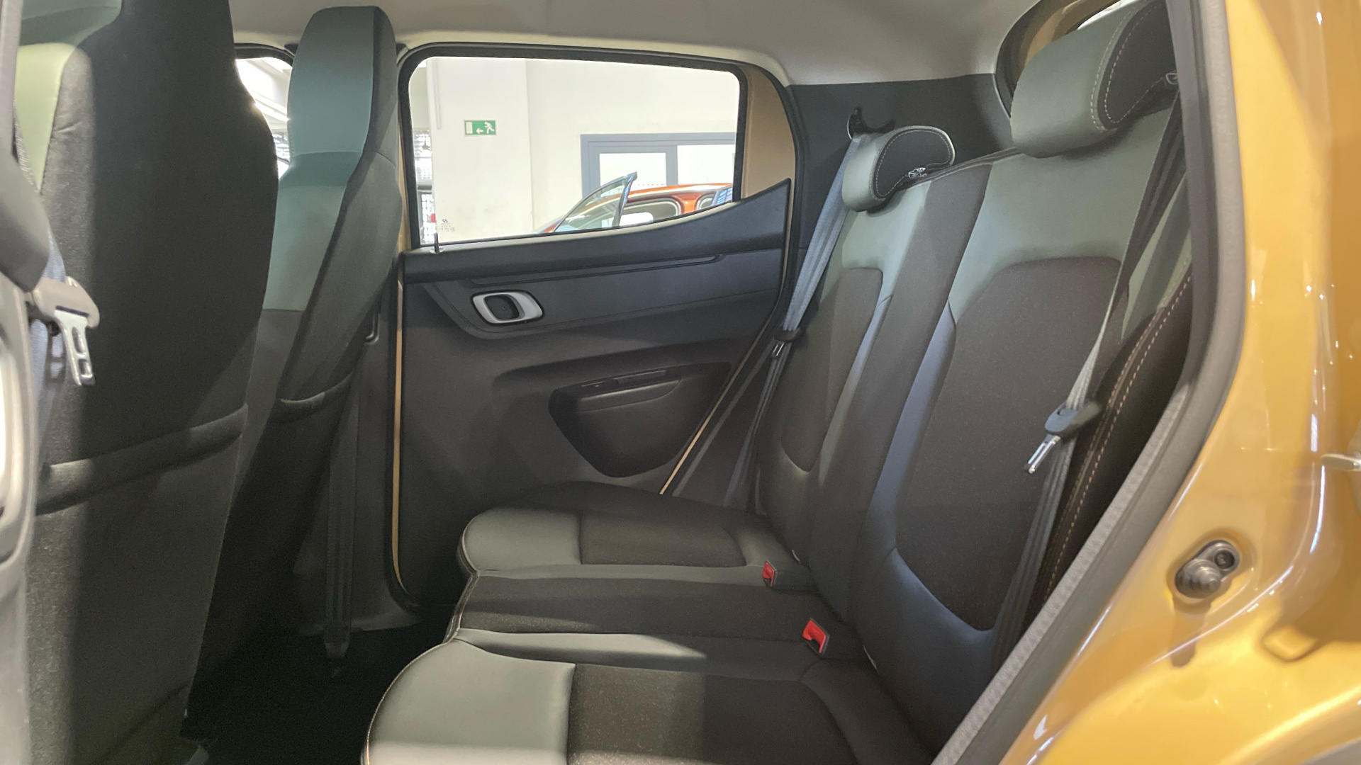 Dacia Spring Electric - 12