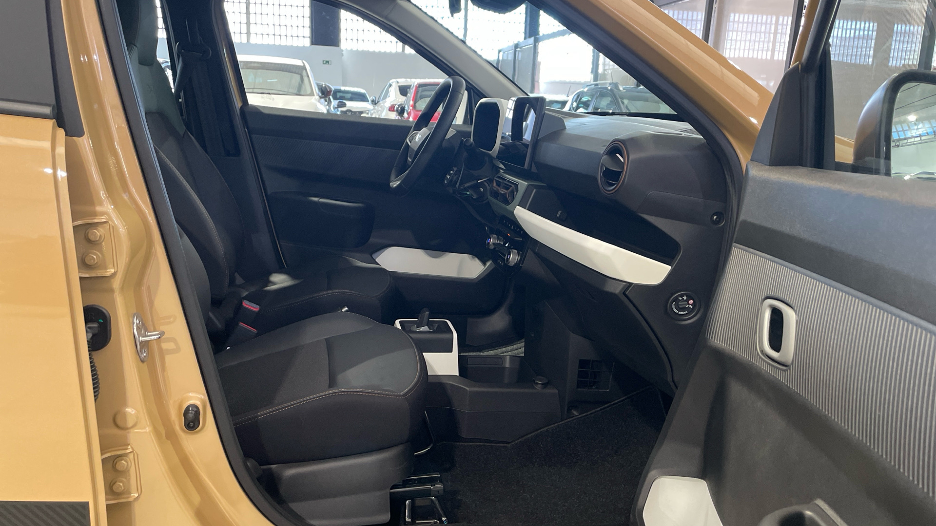 Dacia Spring Electric - 13