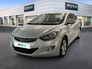 Hyundai Elantra 1.6 MPI de segunda mano