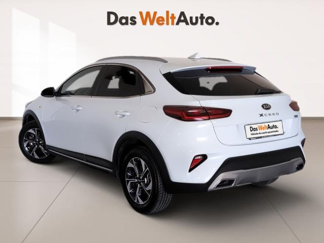 Kia XCeed 1.6 MHEV iMT Concept 100 kW (136 CV)
