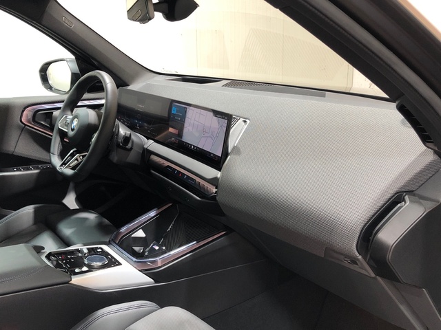 BMW X3 xDrive20d color Gris. Año 2024. 145KW(197CV). Diésel. En concesionario Movilnorte El Plantio de Madrid