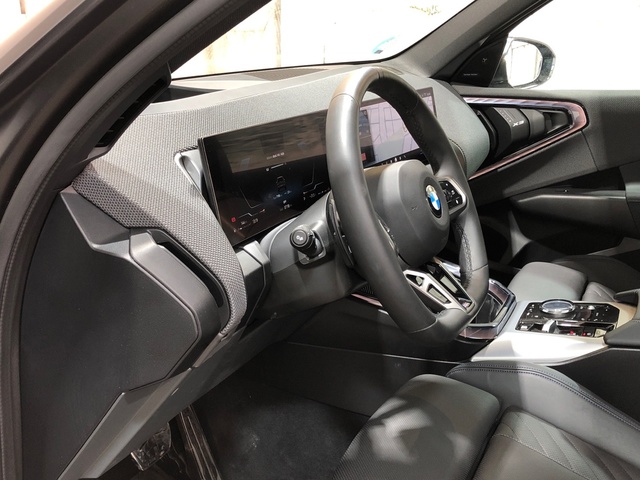 BMW X3 xDrive20d color Gris. Año 2024. 145KW(197CV). Diésel. En concesionario Movilnorte El Plantio de Madrid