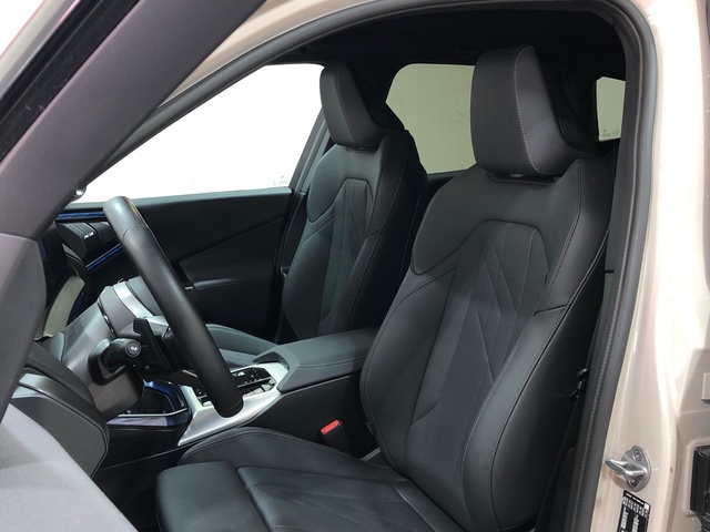 BMW X3 xDrive20d color Gris. Año 2024. 145KW(197CV). Diésel. En concesionario Movilnorte El Plantio de Madrid