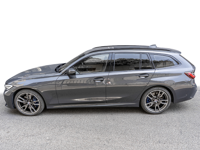 BMW Serie 3 M340i Touring color Gris. Año 2022. 275KW(374CV). Gasolina. En concesionario Caetano Cuzco Raimundo Fernandez Villaverde, 45 de Madrid