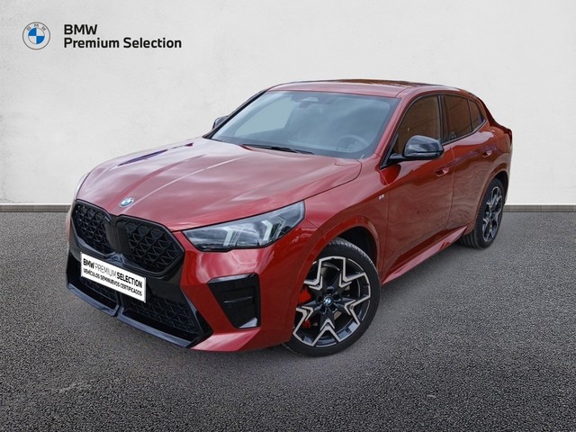 BMW X2 sDrive20i color Rojo. Año 2024. 125KW(170CV). Gasolina. En concesionario Adler Motor S.L. TOLEDO de Toledo