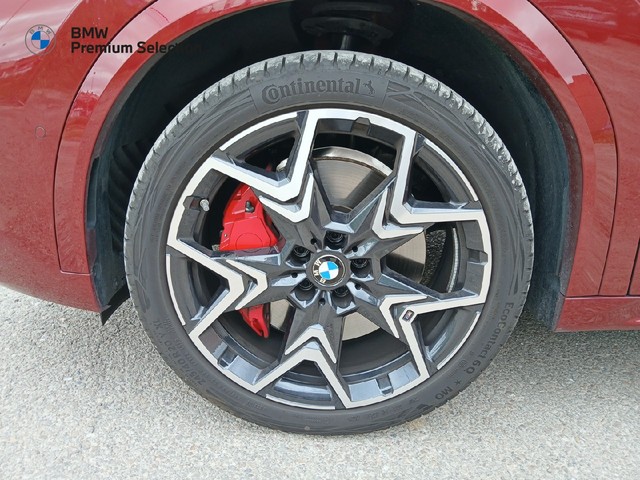 BMW X2 sDrive20i color Rojo. Año 2024. 125KW(170CV). Gasolina. En concesionario Adler Motor S.L. TOLEDO de Toledo