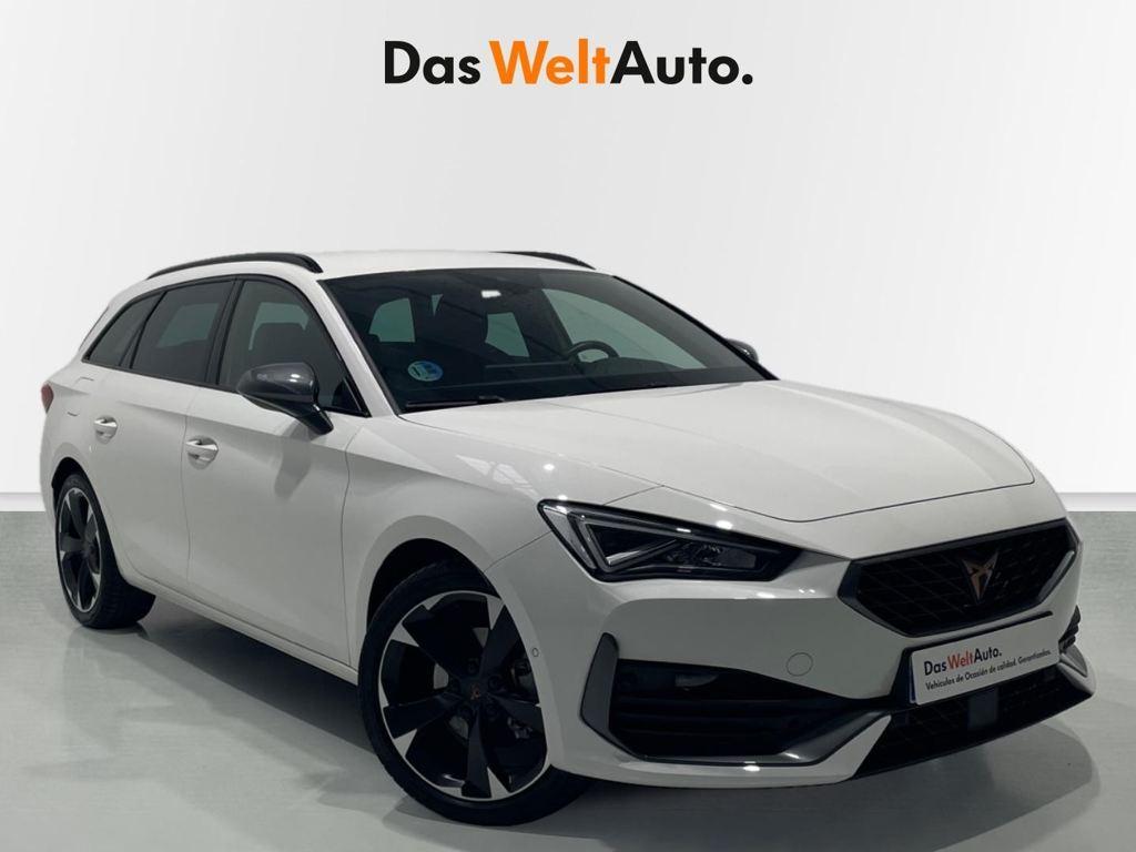 CUPRA Leon Sportstourer 1.5 eTSI en Barcelona