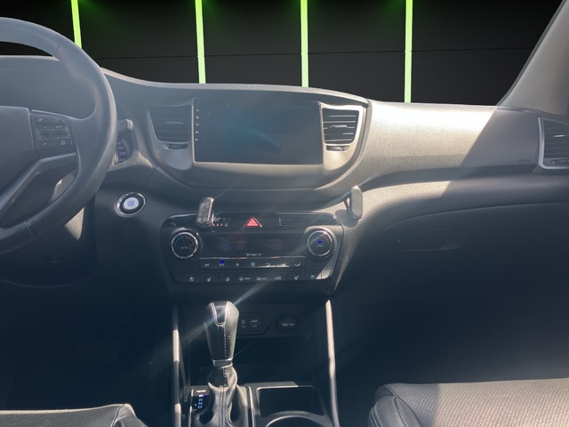 Hyundai Tucson 1.7 CRDI BlueDrive Tecno DT 4x2 104 kW (141 CV)