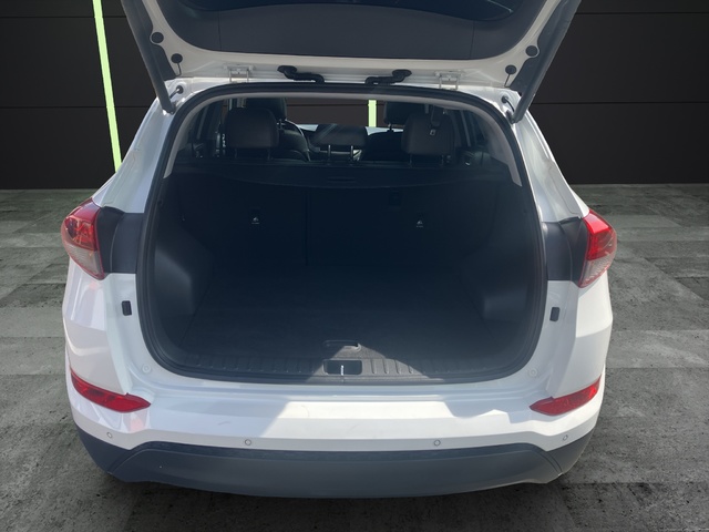 Hyundai Tucson 1.7 CRDI BlueDrive Tecno DT 4x2 104 kW (141 CV)