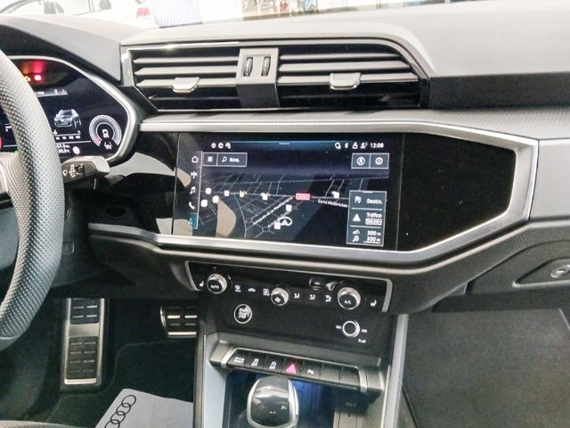 Audi Q3 Black line 35 TFSI 110 kW (150 CV) S tronic